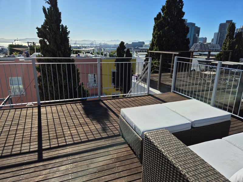 77 Loader Street - roof deck & views