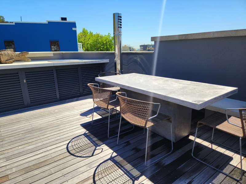 9b Loader Street - roof deck