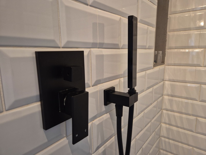 92 Waterkant Street - en-suite 1