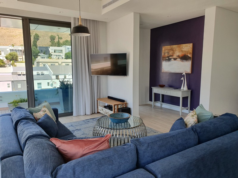 32 Napier Street Apt.502 - open plan living area