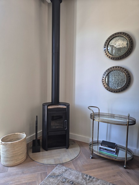 9a Loader Street - Living area