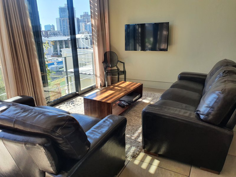 24 Loader Street - living area