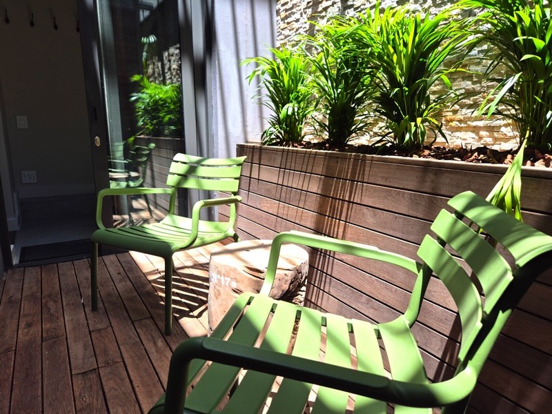 9a Loader Street - Bedroom 1 courtyard