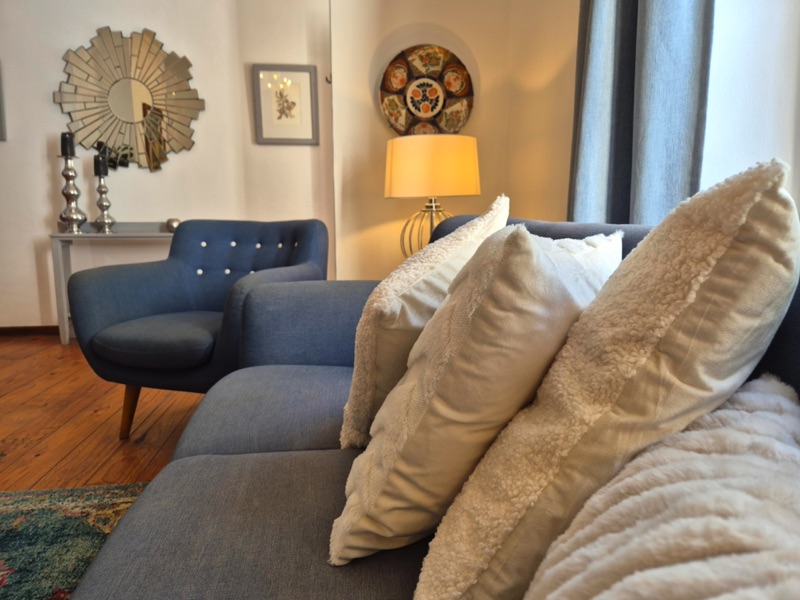 19 Jarvis Street - Living room