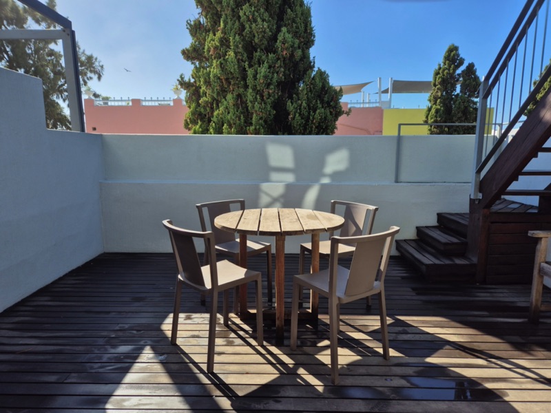 77 Loader Street - balcony