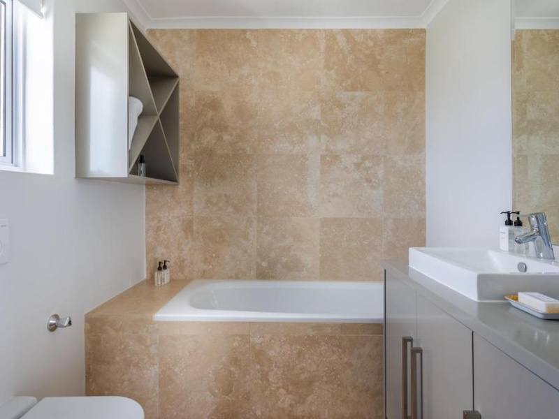 207 De Waterkant Piazza - bedroom 1 en-suite