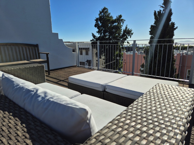77 Loader Street - roof deck