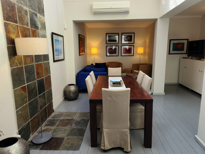 110 Waterkant Street - dining area