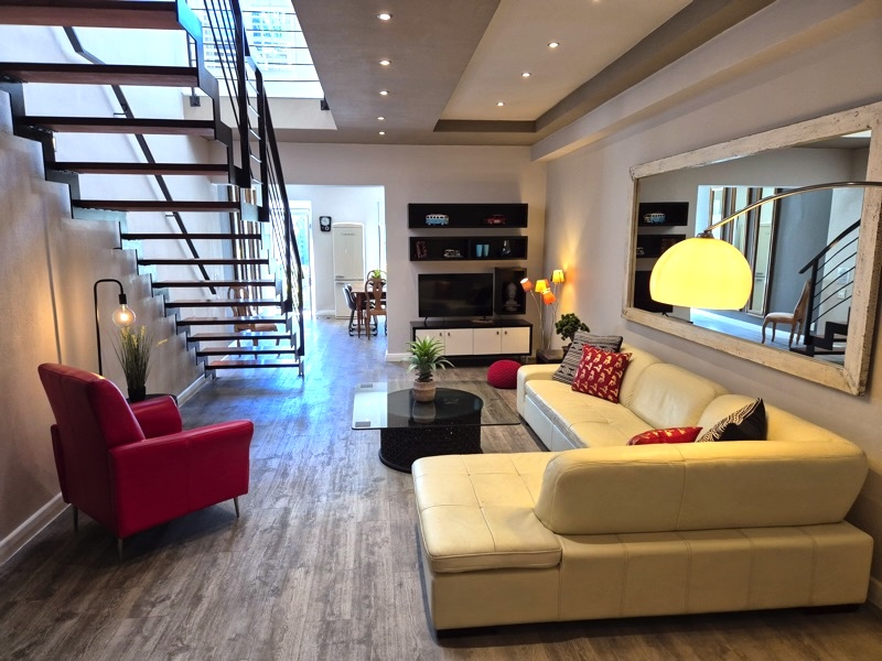139 Waterkant Street - living room