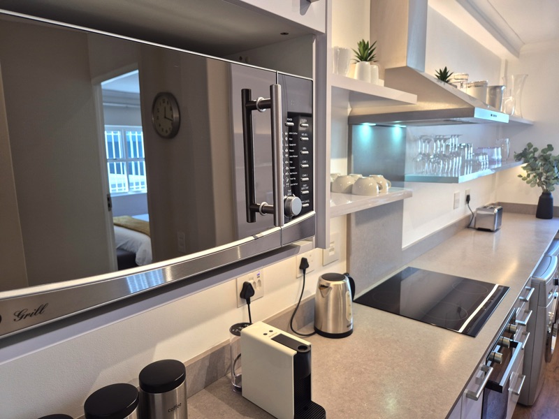 115 De Waterkant Piazza - kitchen