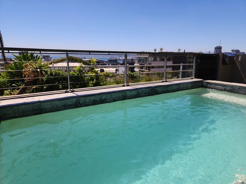 2 Bayview Terrace - plunge pool & view