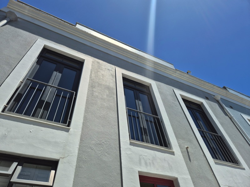 9a Loader Street - Exterior street view