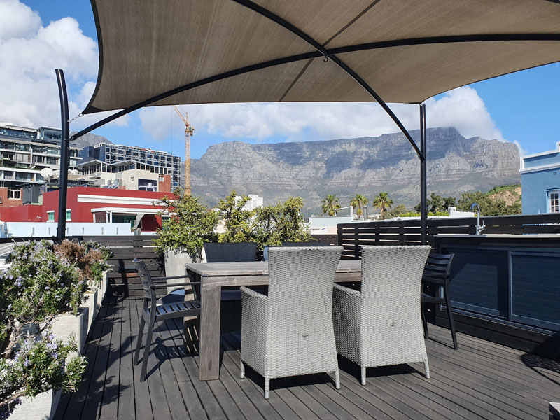 10 Loader Street - roof deck