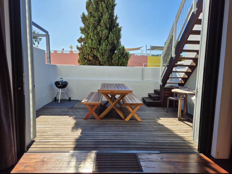 77 Loader Street - balcony