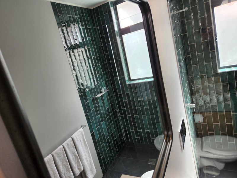 2 Bayview Terrace - bathroom 3