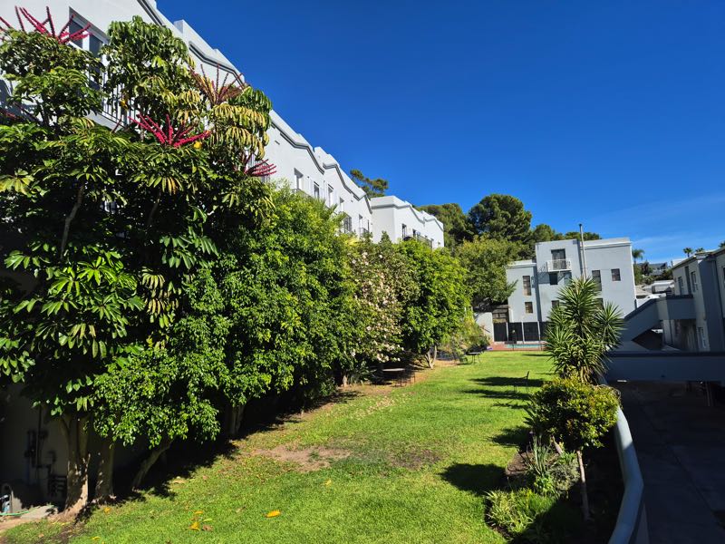 207 De Waterkant Piazza - communal garden