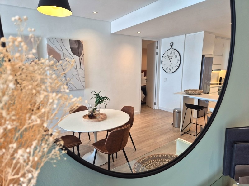 32 Napier Street, Apt.401 - Dining area