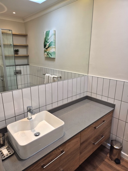 115 De Waterkant Piazza - bedroom 1 en-suite