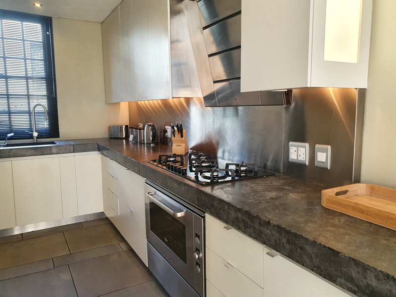24 Loader Street - kitchen