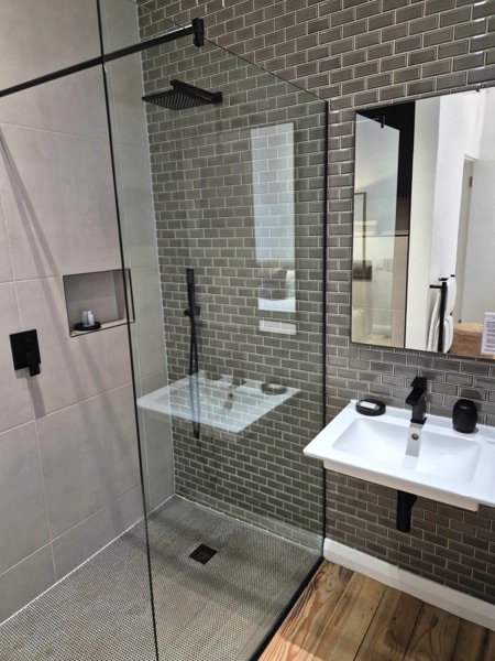 98 Waterkant Street - bedroom 1's open plan bathroom