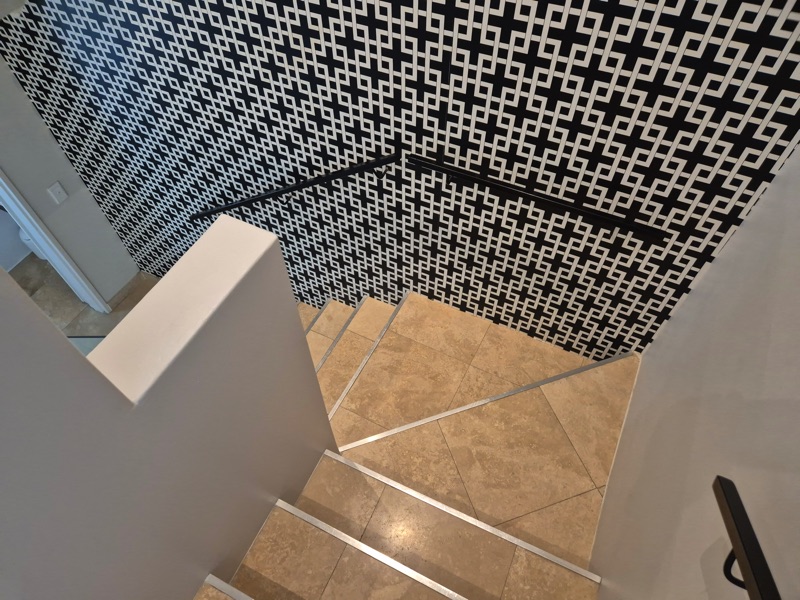 207 De Waterkant Piazza - stairs to upper level