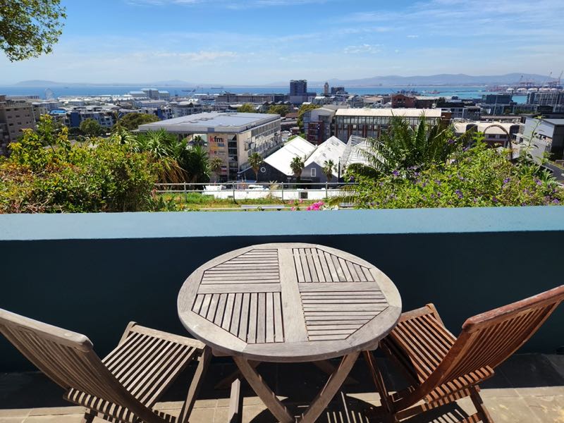 4 Bayview Terrace - bedroom 1 balcony