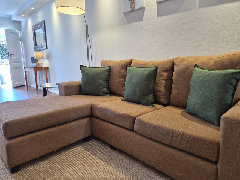 115 De Waterkant Piazza - living area