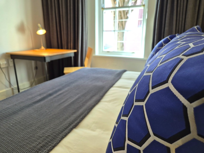 77 Loader Street - bedroom 1