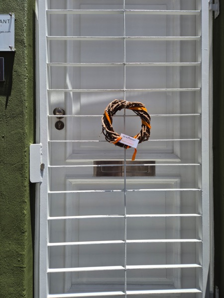 77 Loader Street - Festive wreath