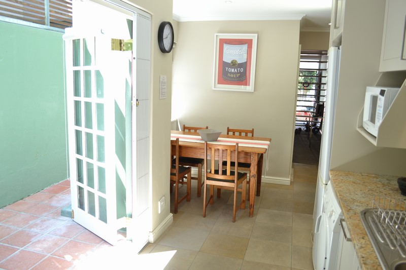 75 loader street - kitchen & dining area