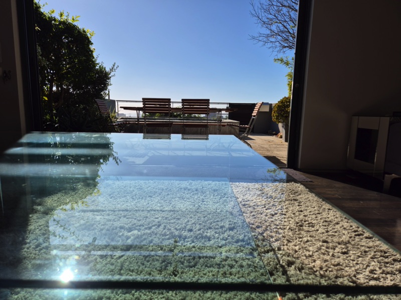 2 Bayview Terrace - living area pool view