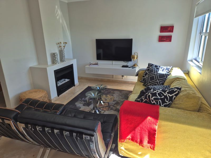 207 De Waterkant Piazza - living area