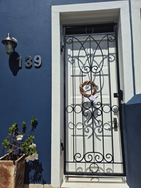 139 Waterkant Street - Festive wreath