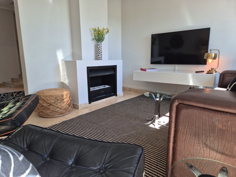 207 De Waterkant Piazza - living area