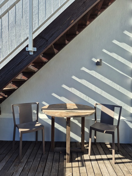 77 Loader Street - balcony