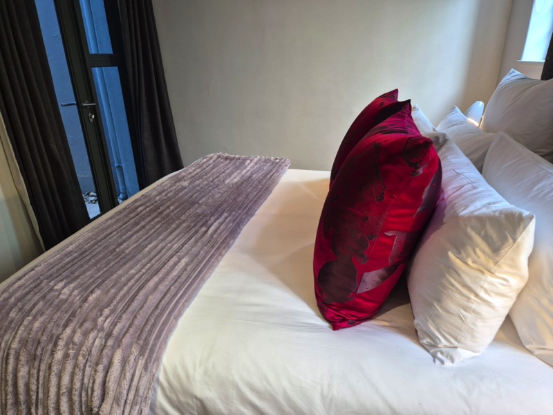 77 Loader Street - bedroom 2