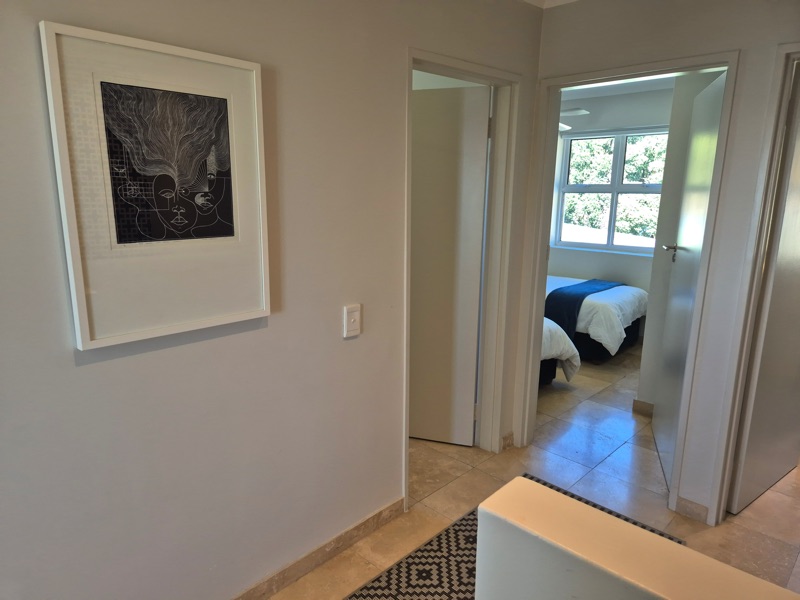 207 De Waterkant Piazza - landing