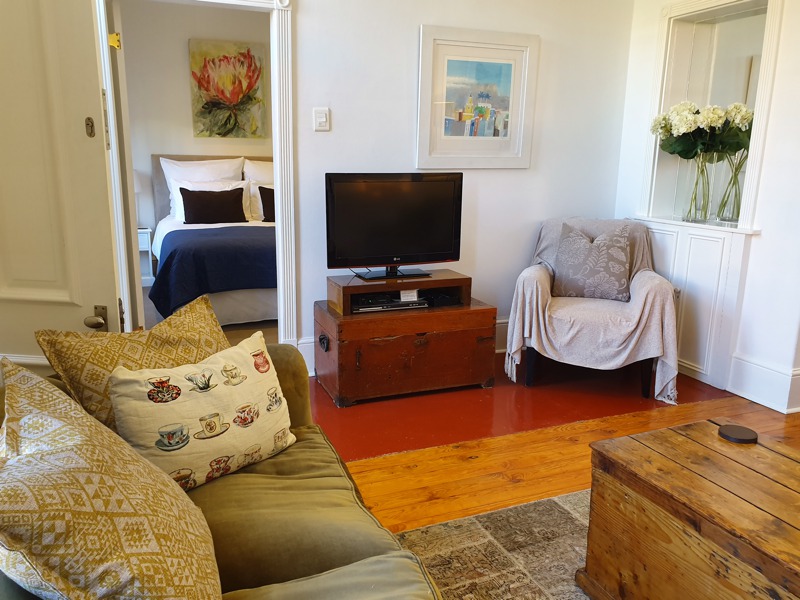 40 Napier Street - living area & bedroom 2