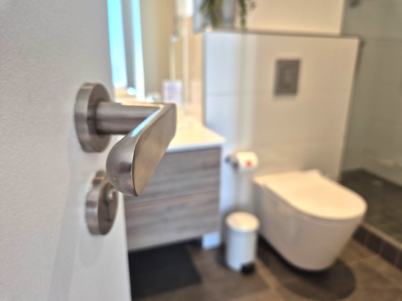 32 Napier Street, Apt.401 - Bedroom 2 en-suite