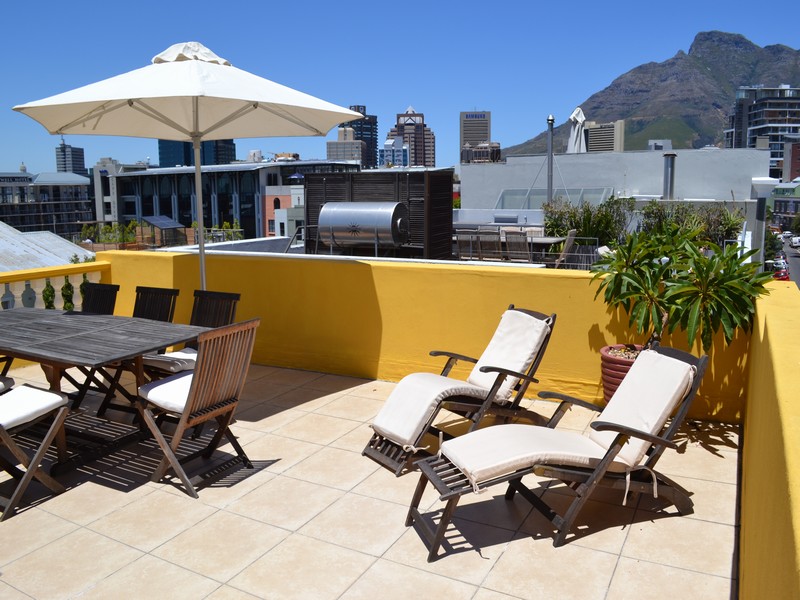 110 Waterkant Street - roof terrace seating