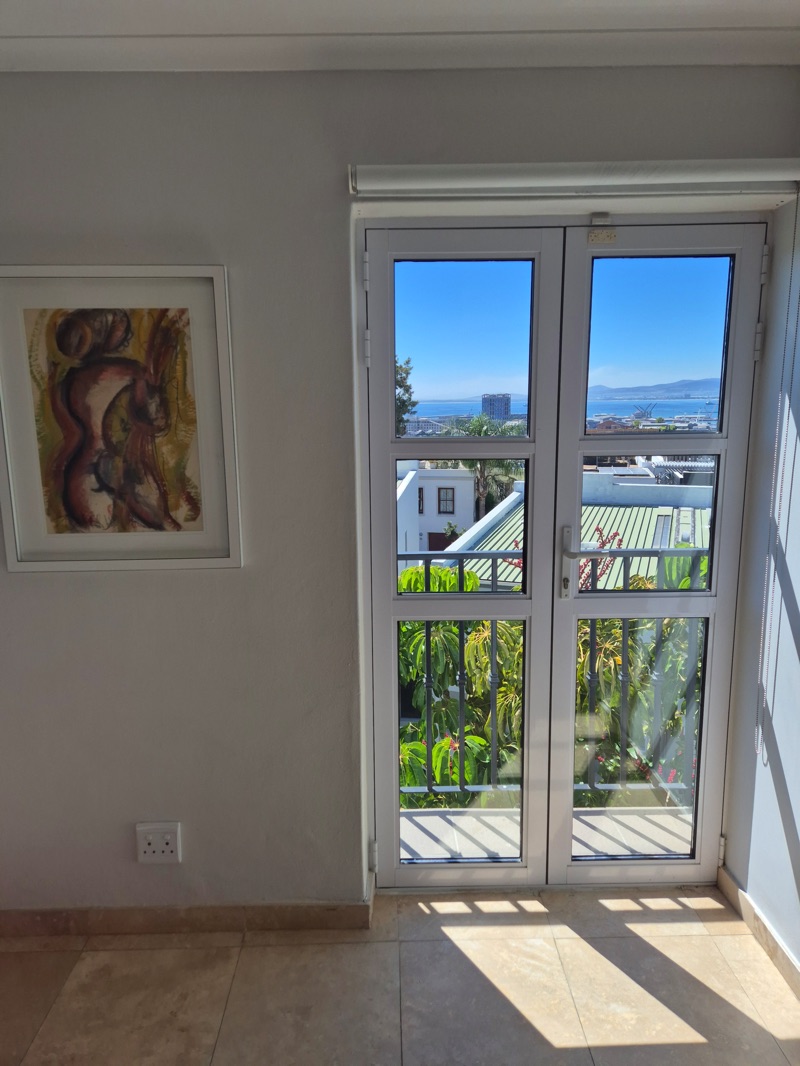 207 De Waterkant Piazza - bedroom 1 Juliet balcony