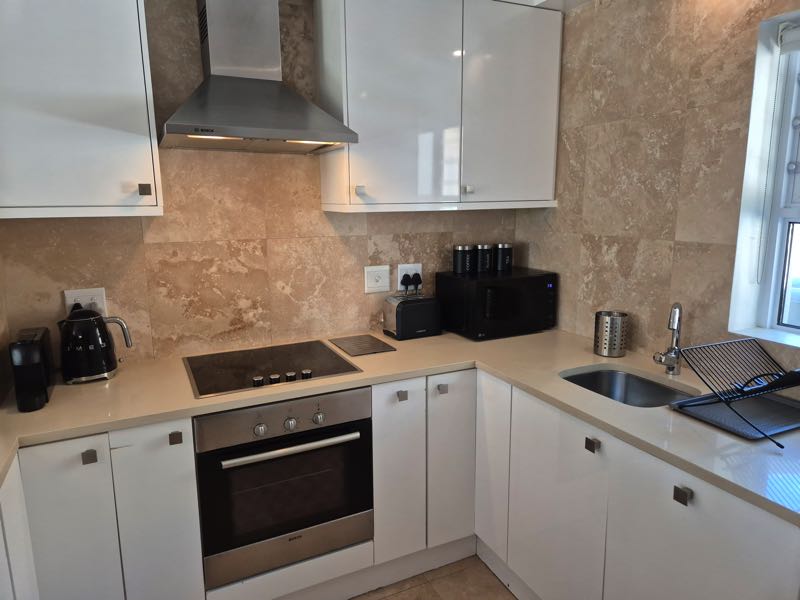 207 De Waterkant Piazza - kitchen
