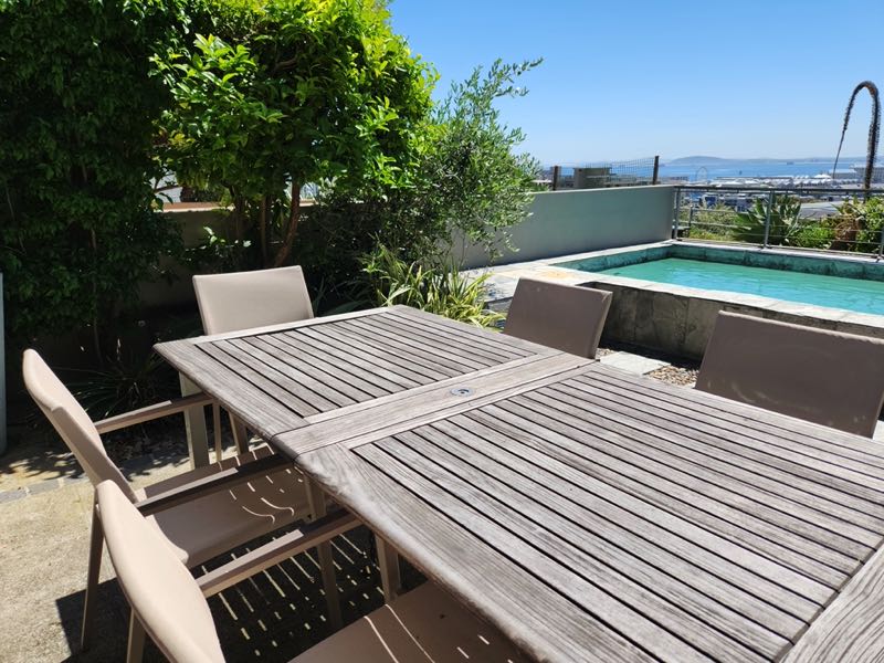 2 Bayview Terrace - Pool & seating area with harbour view