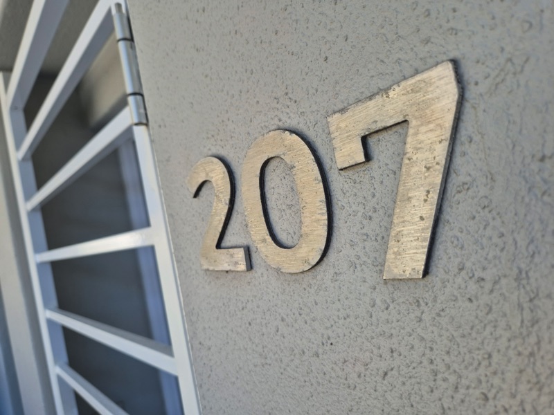 207 De Waterkant Piazza - external front