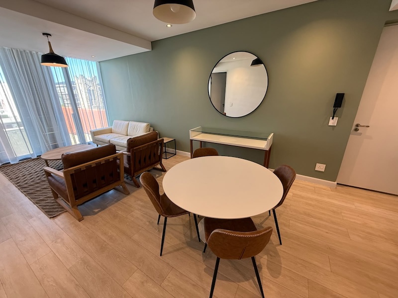 32 Napier Street, Apt.401 - Living area