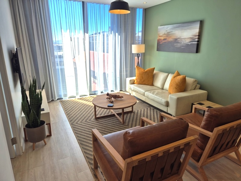 32 Napier Street, Apt.401 - Living & dining area