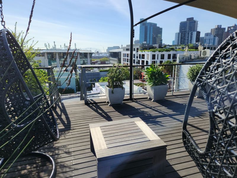 10 Loader Street - roof deck