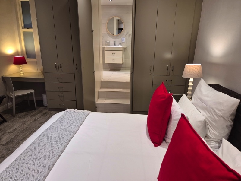 139 Waterkant Street - bedroom 2 & en-suite