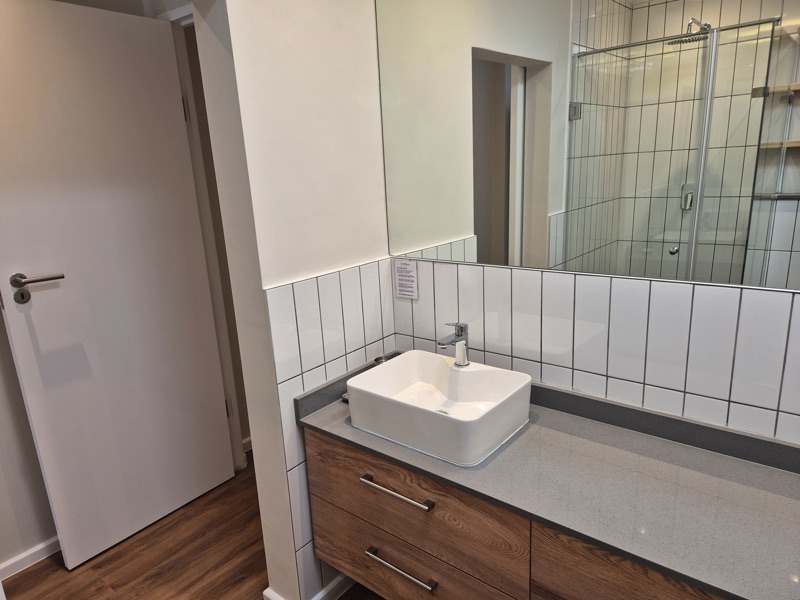 115 De Waterkant Piazza - bathroom 1 en-suite