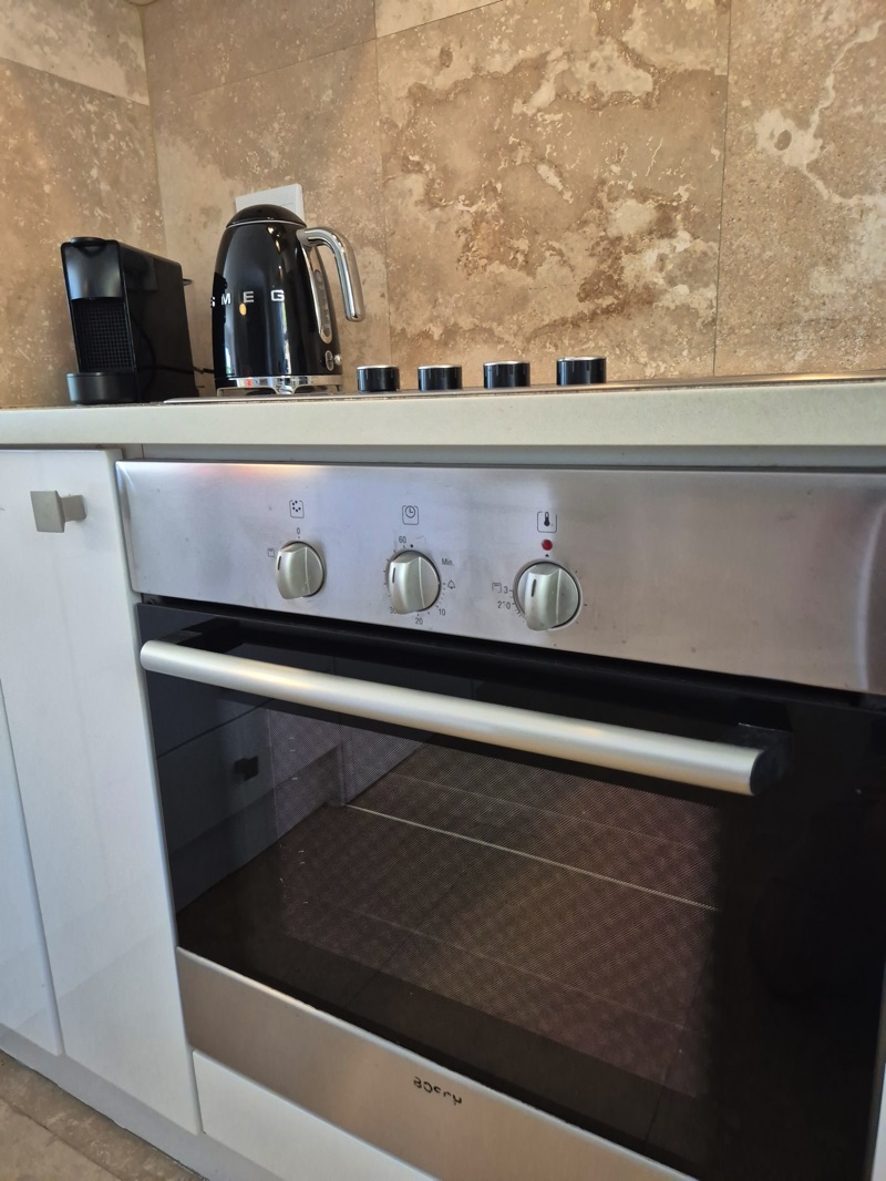 207 De Waterkant Piazza - kitchen